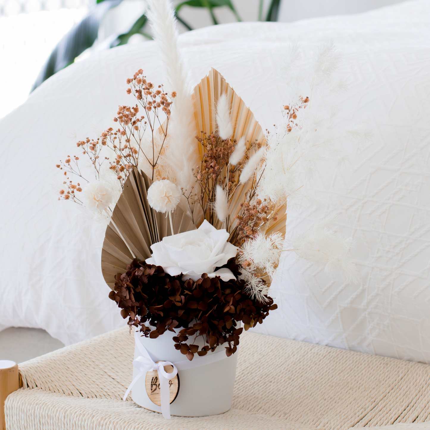 Medium Dried Flower Arrangement
